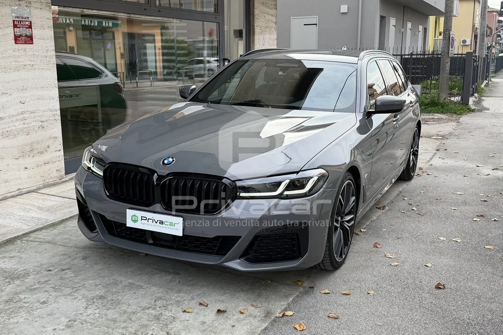 BMW 520 520d 48V xDrive Touring Msport Marrone - 1