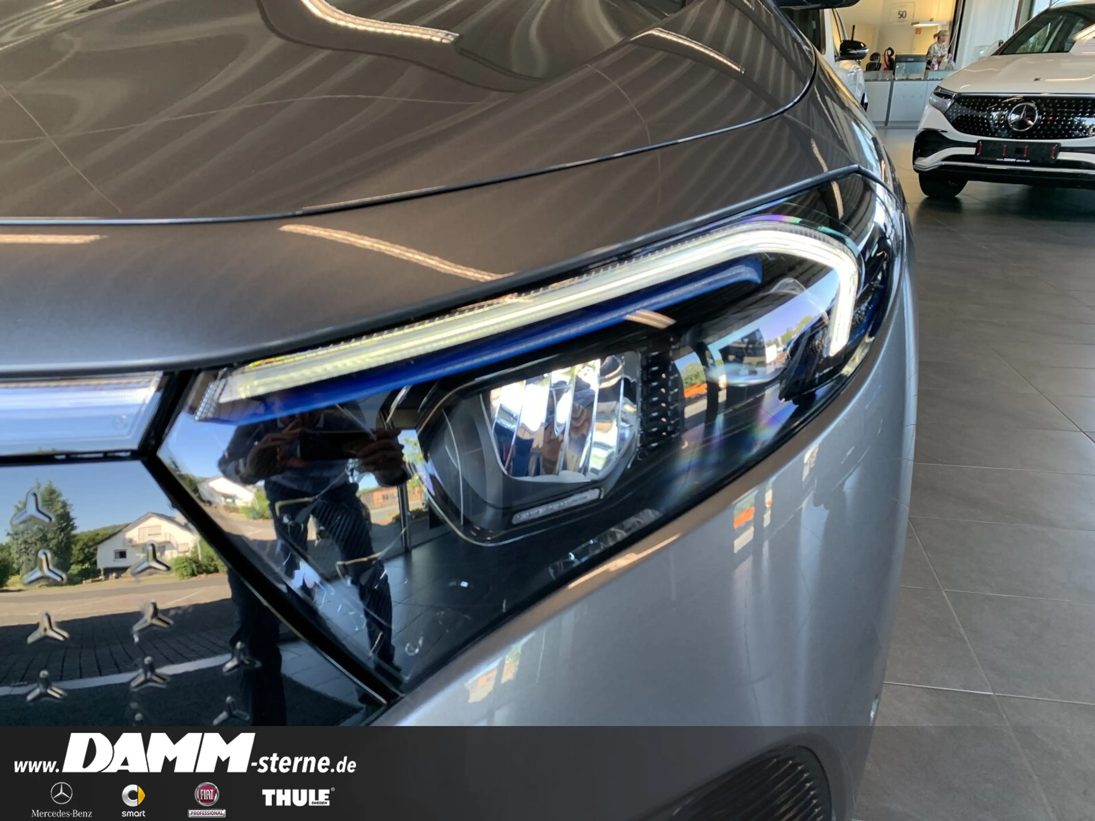 Mercedes-Benz EQA 300 EQA 300 4M Progr. Adv+/FAP/AHK/360°/60M GA +Flex — photo 7
