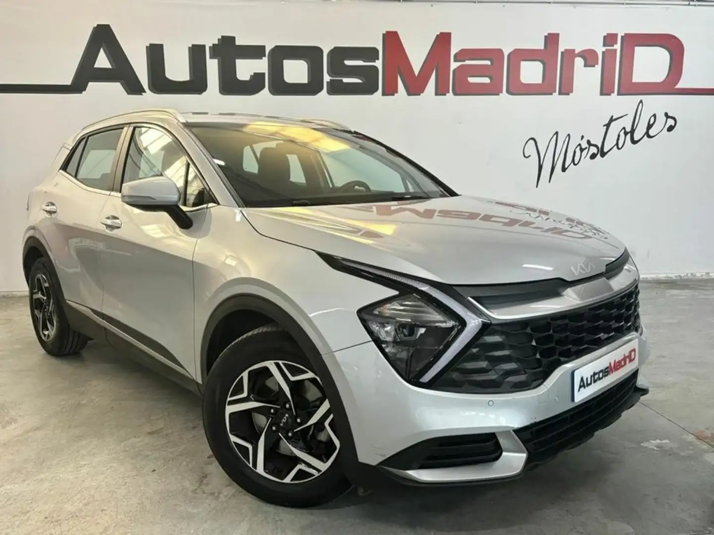 Kia Sportage 1.6 T-GDi 110kW (150CV) Drive Plateado - 1