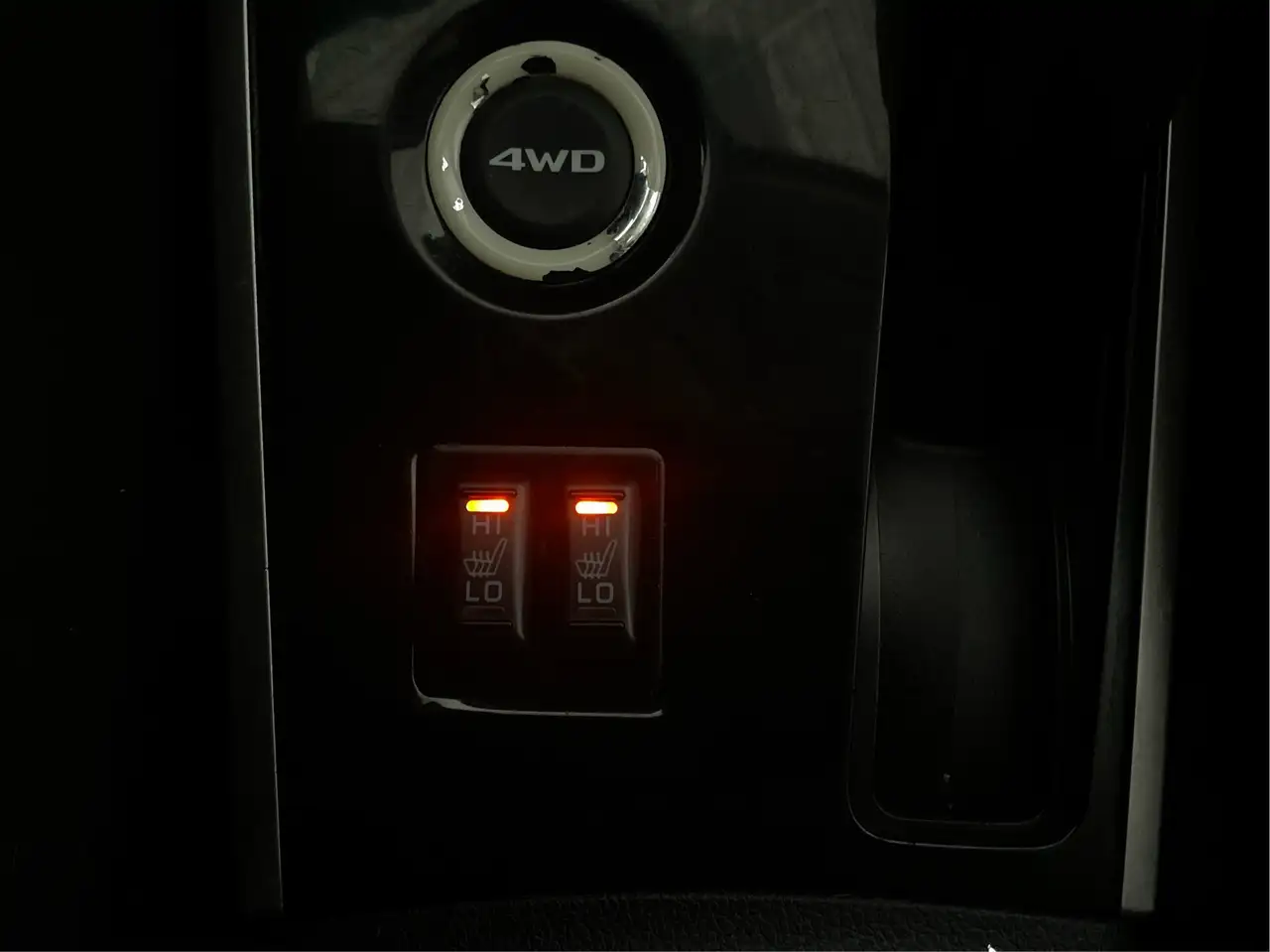 Mitsubishi Outlander снимка Mitsubishi Outlander