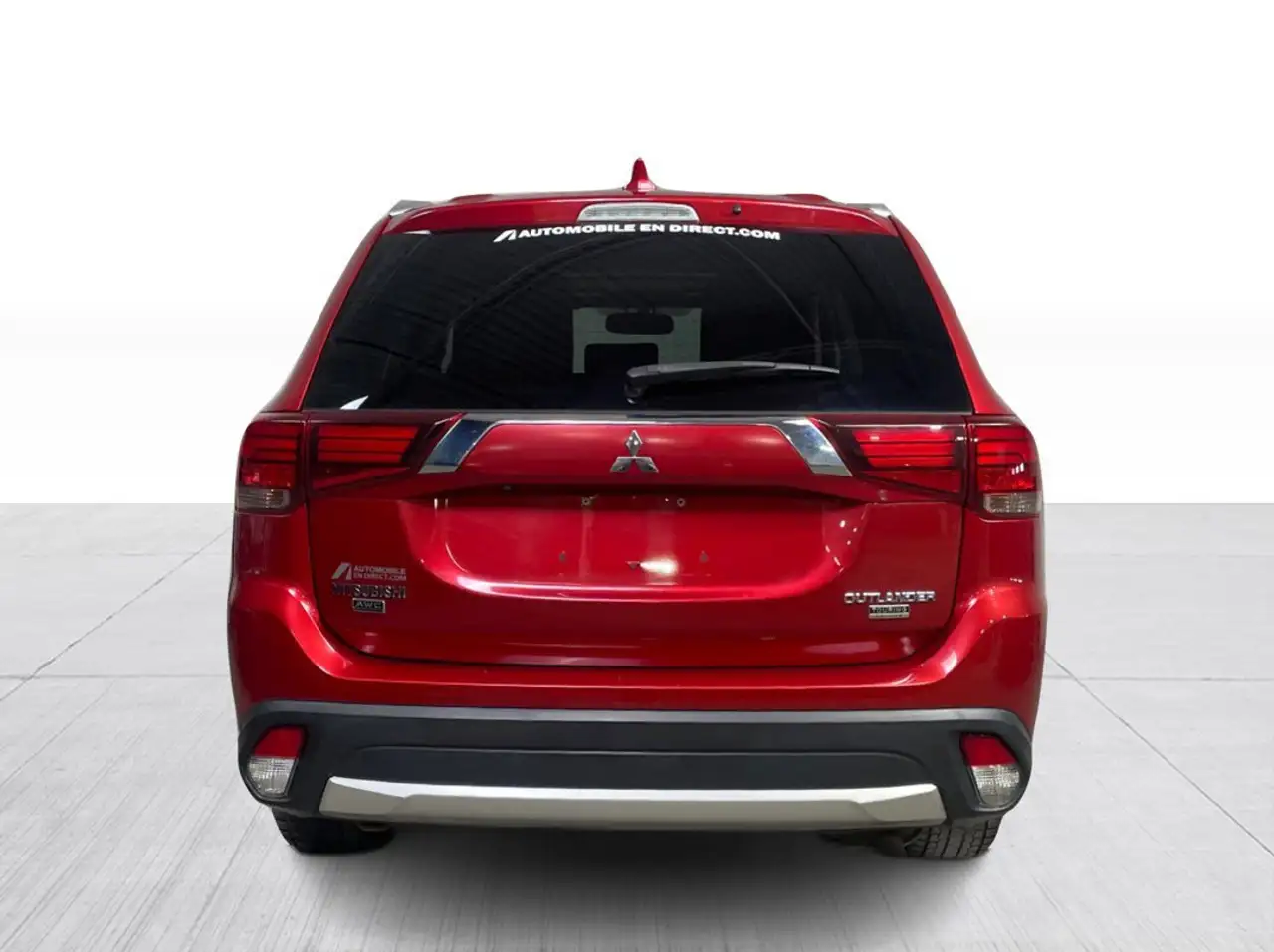 Mitsubishi Outlander снимка Mitsubishi Outlander