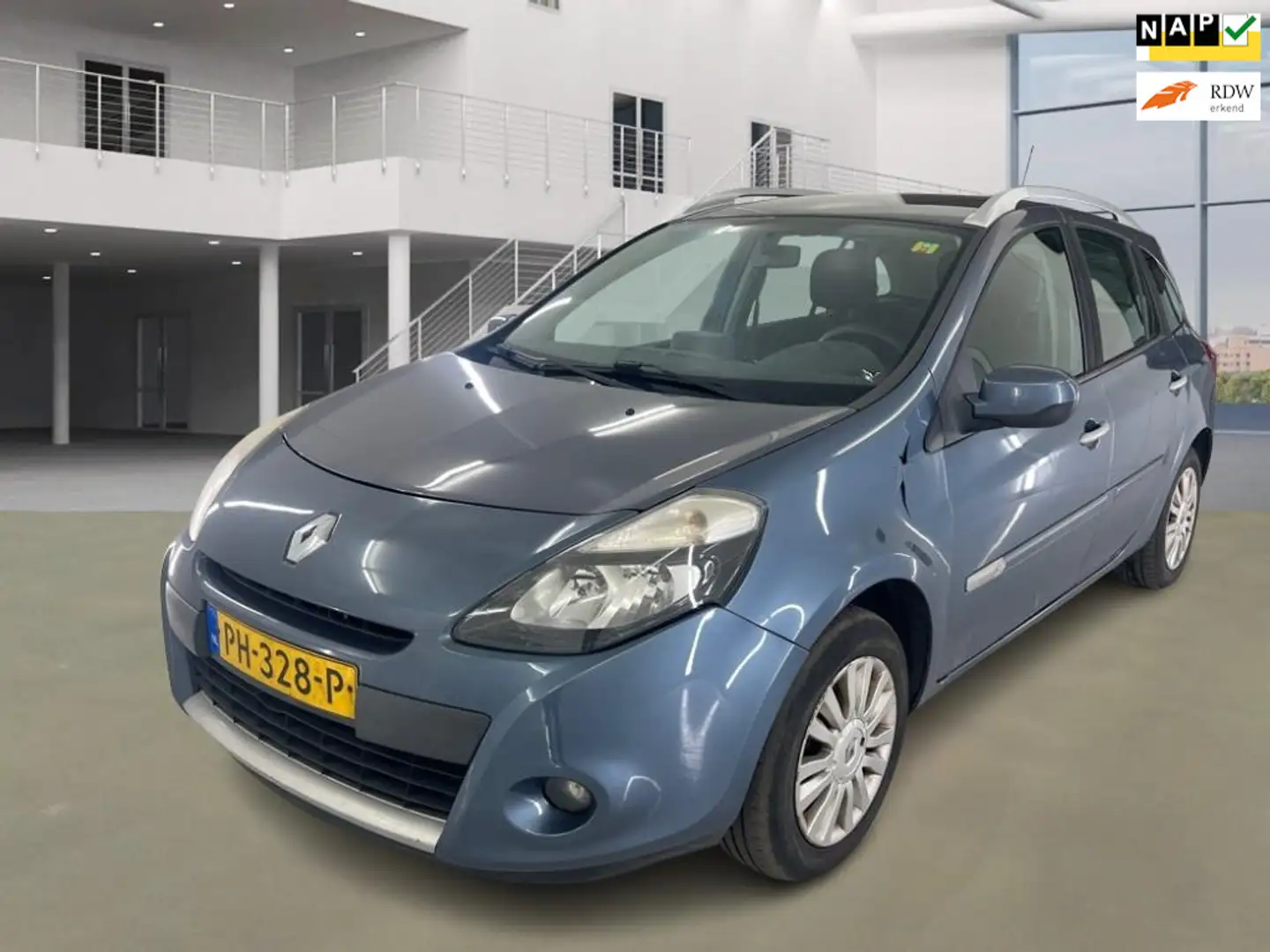 Renault Clio Estate 1.5 dCi Authentique Blauw - 1