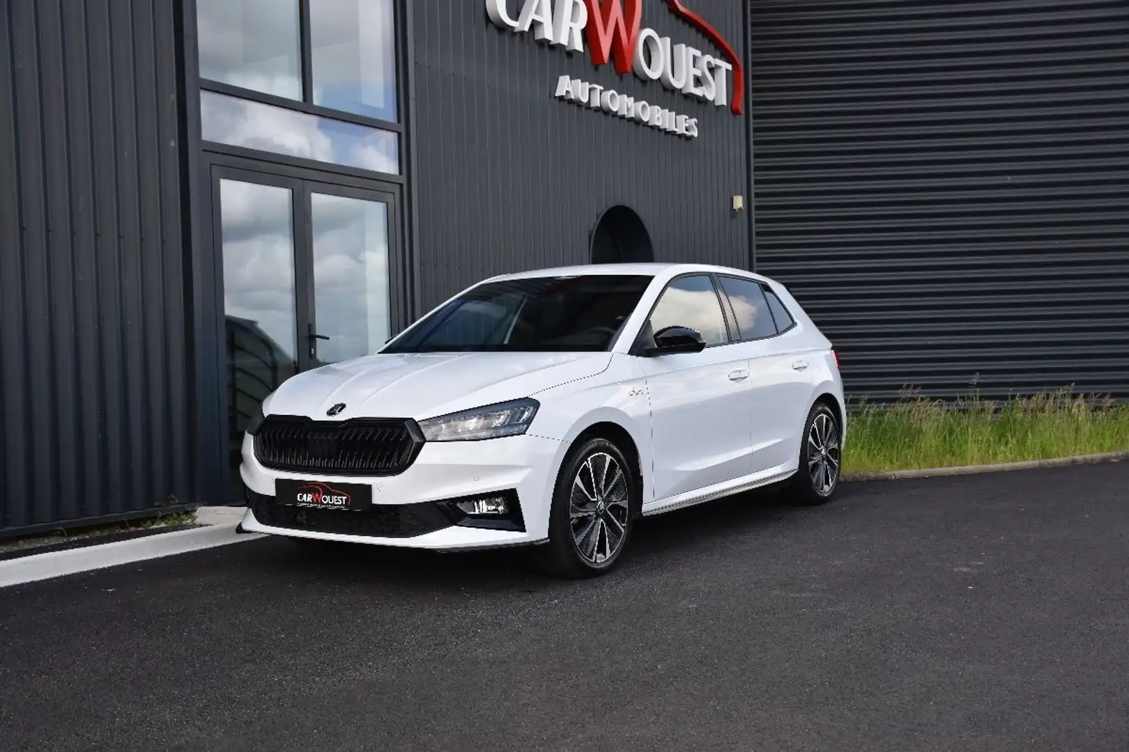 Skoda Fabia IV 1.0 TSI 110 MONTE-CARLO Weiß - 1
