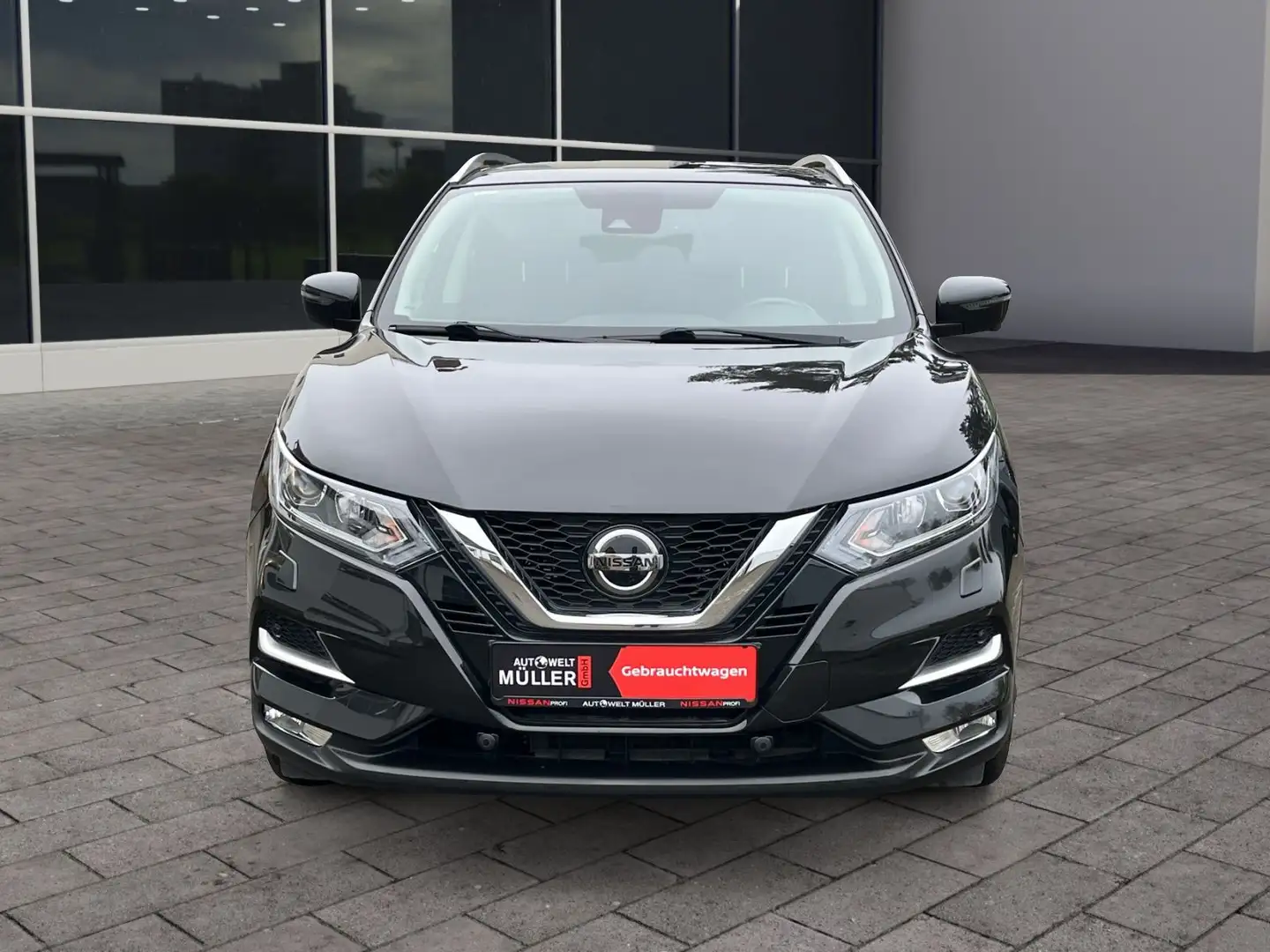 Nissan Qashqai QASHQAI 1.3 DIG-T 159PS N-CONNECTA NAVI KLIMA KA Schwarz - 2