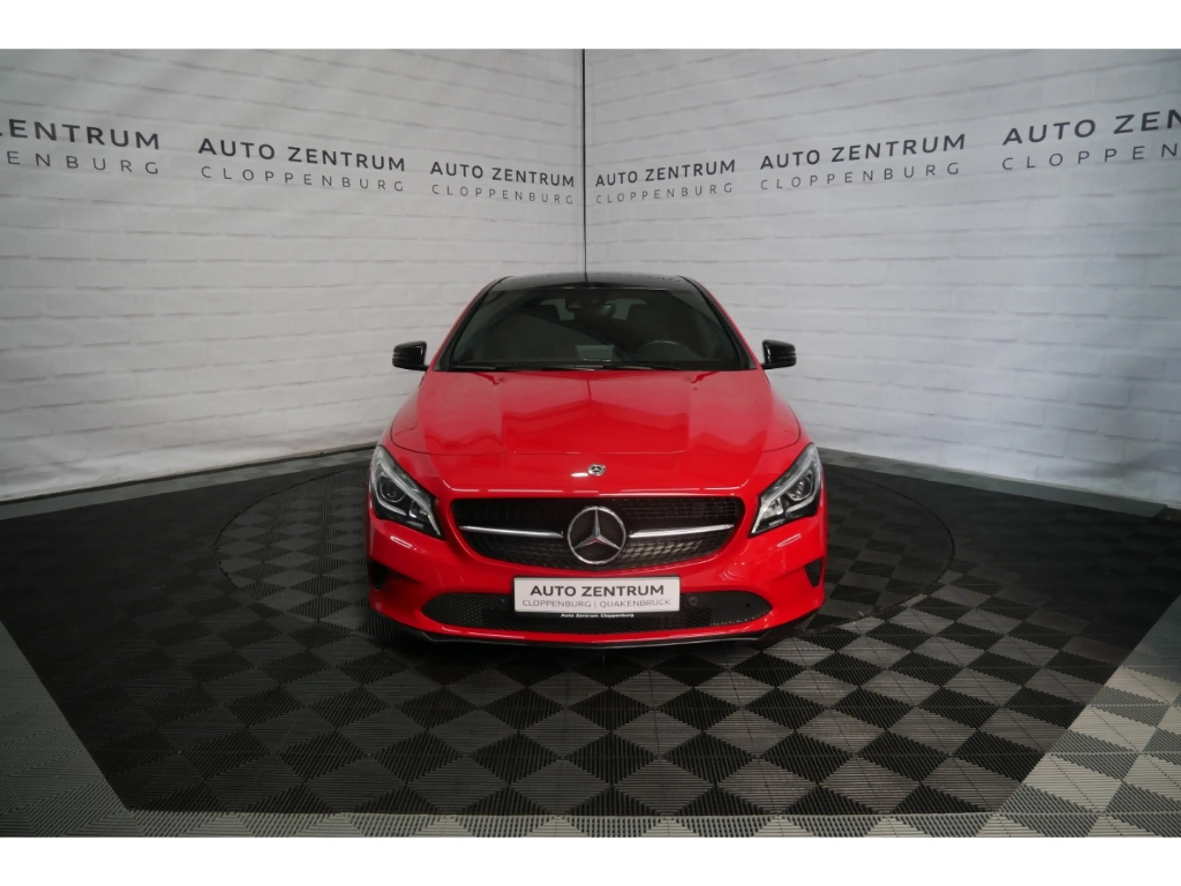 Mercedes-Benz CLA 250 Pano+LED+Navi+Cam+AHK+18'' — photo 8