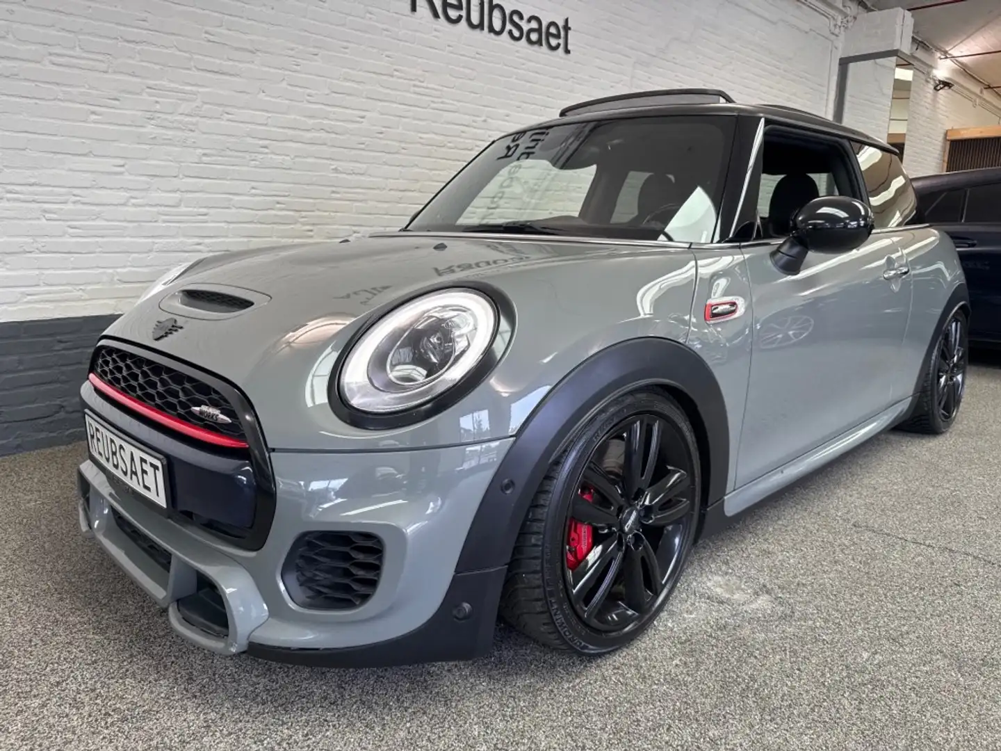 MINI John Cooper Works 2.0 JCW 230pk Panodak Kuipstoelen Clima Navi Cruis Grijs - 2