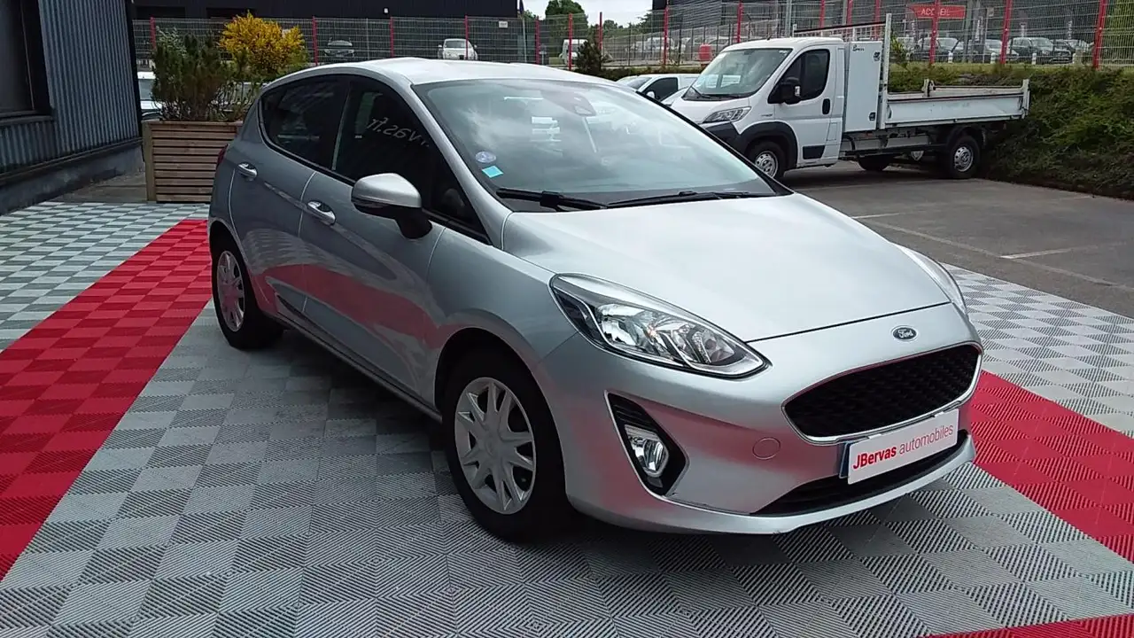 Ford Fiesta — photo 5