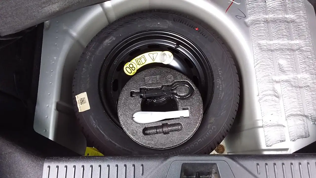Ford Fiesta — photo 13