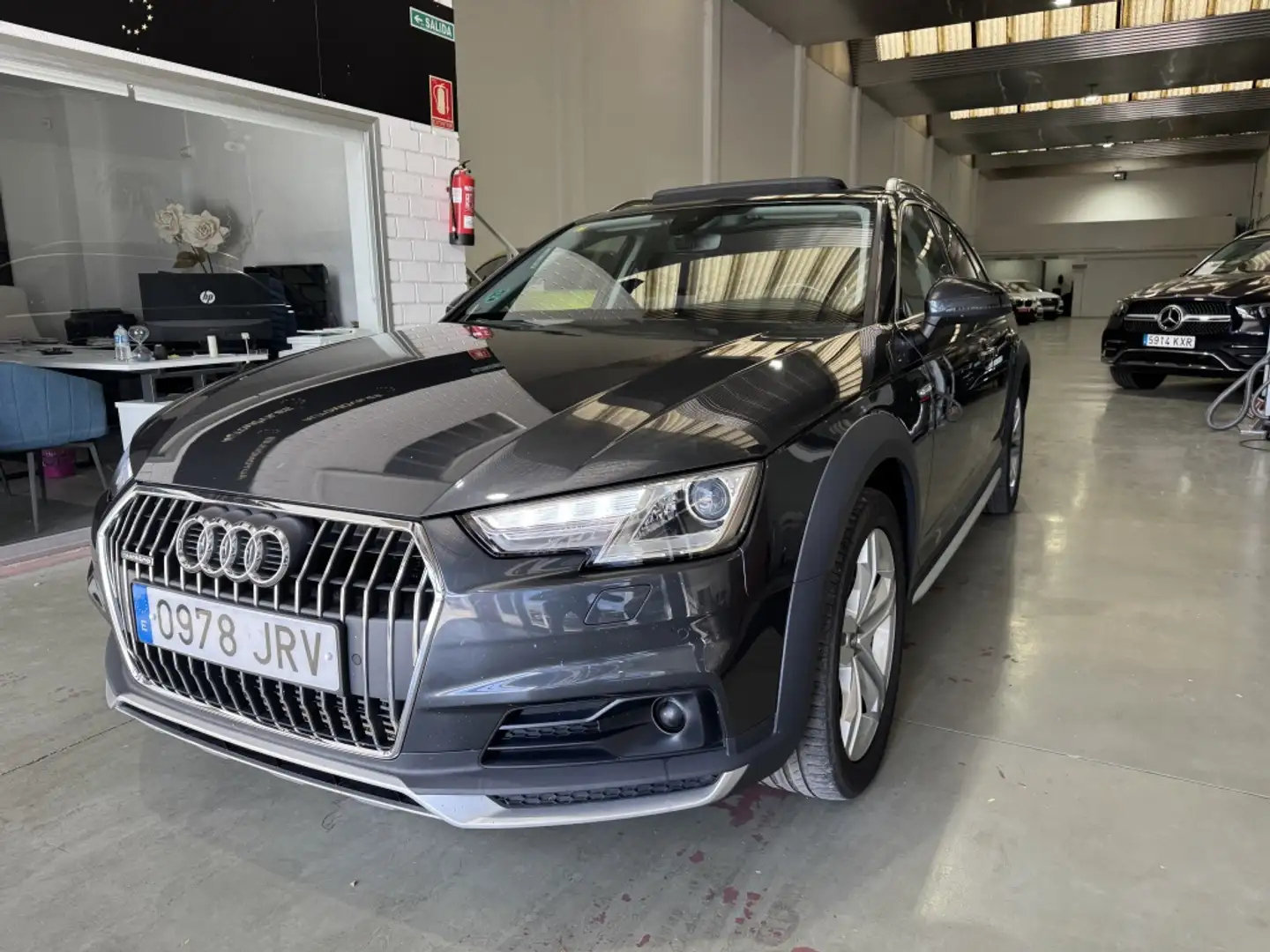 Audi A4 allroad quattro 3.0TDI S-Tronic 160kW Gris - 1