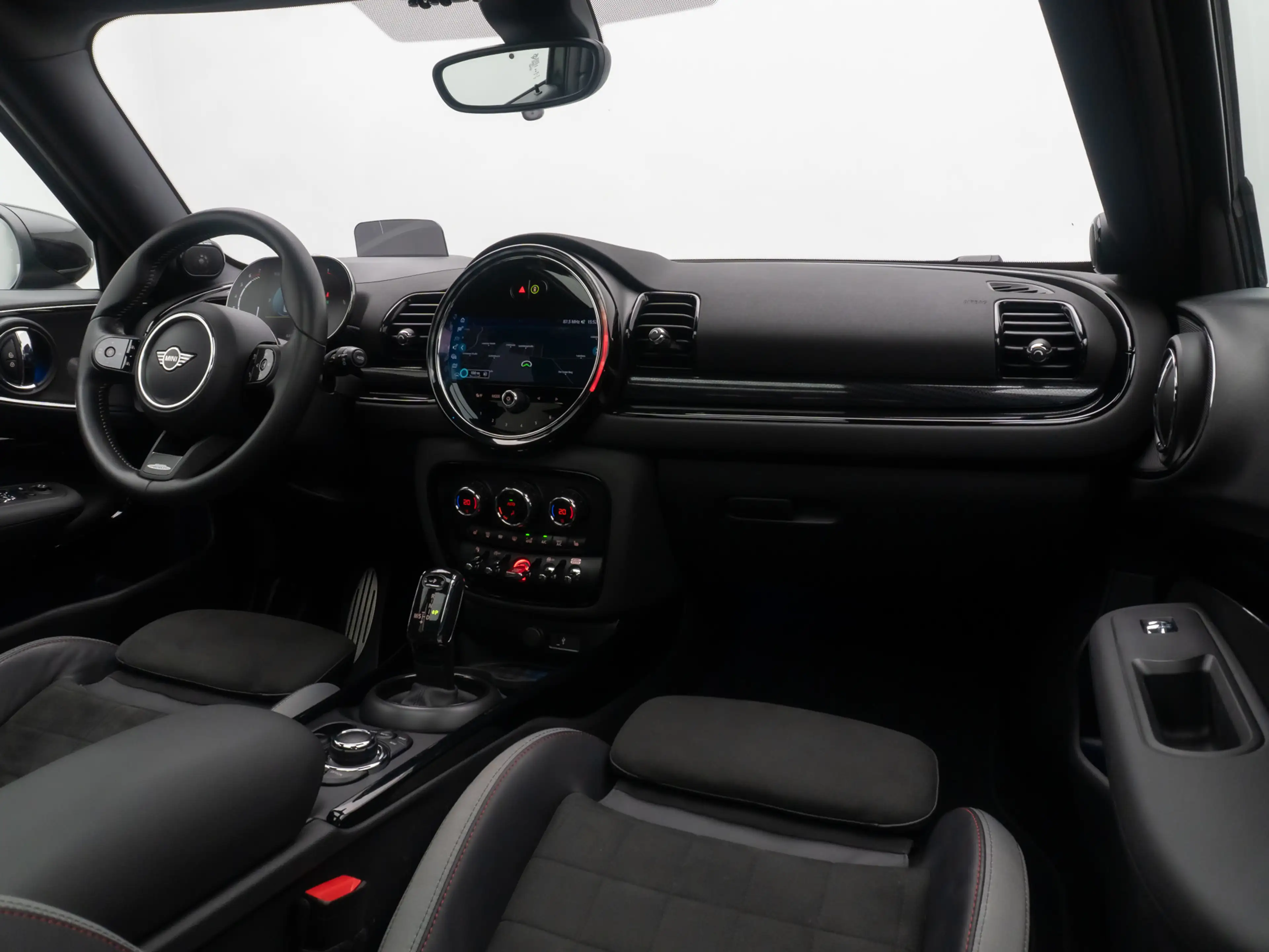 MINI John Cooper Works Clubman ALL4 HUD Panorama Voll — photo 40