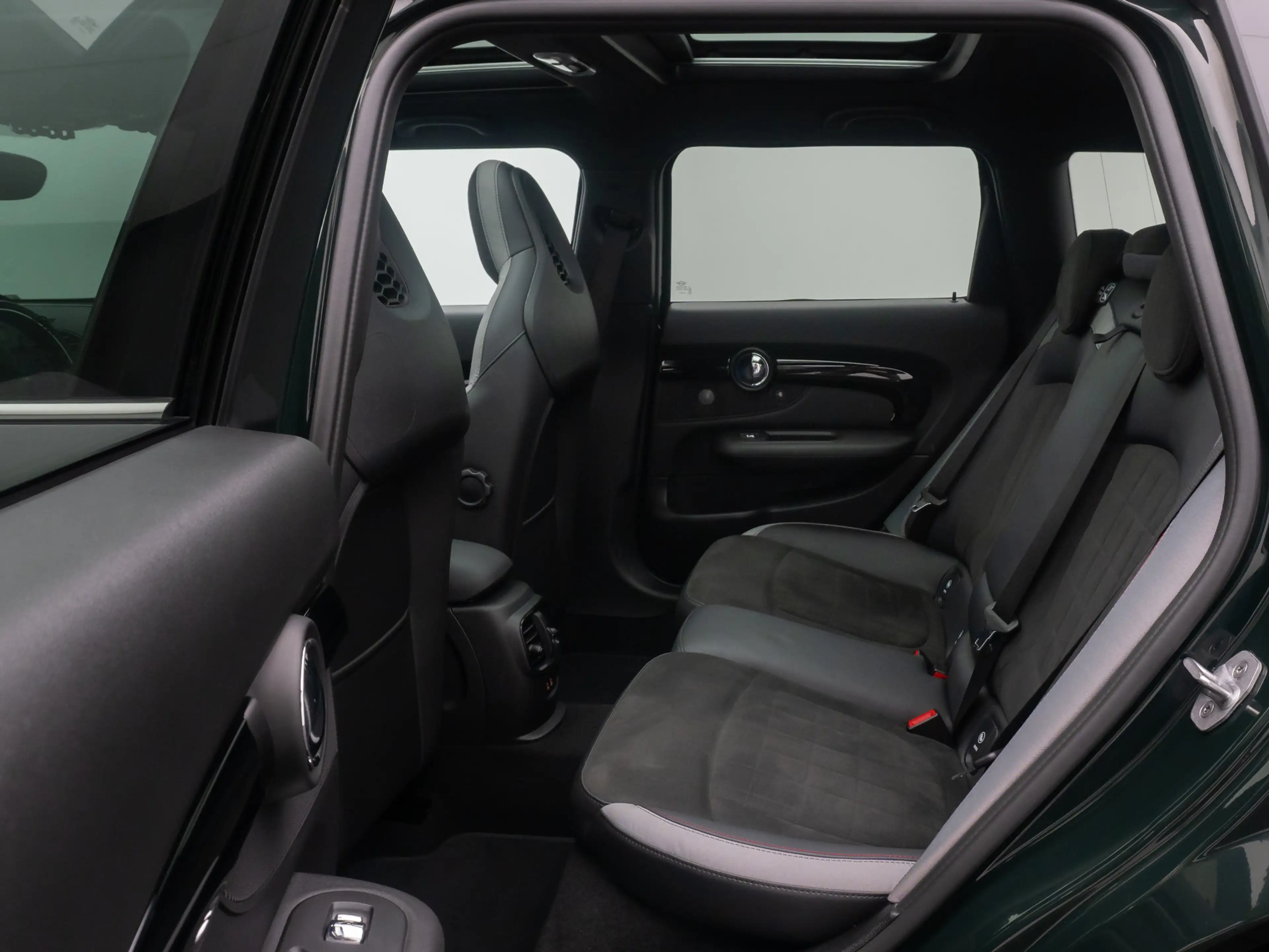 MINI John Cooper Works Clubman ALL4 HUD Panorama Voll — photo 25