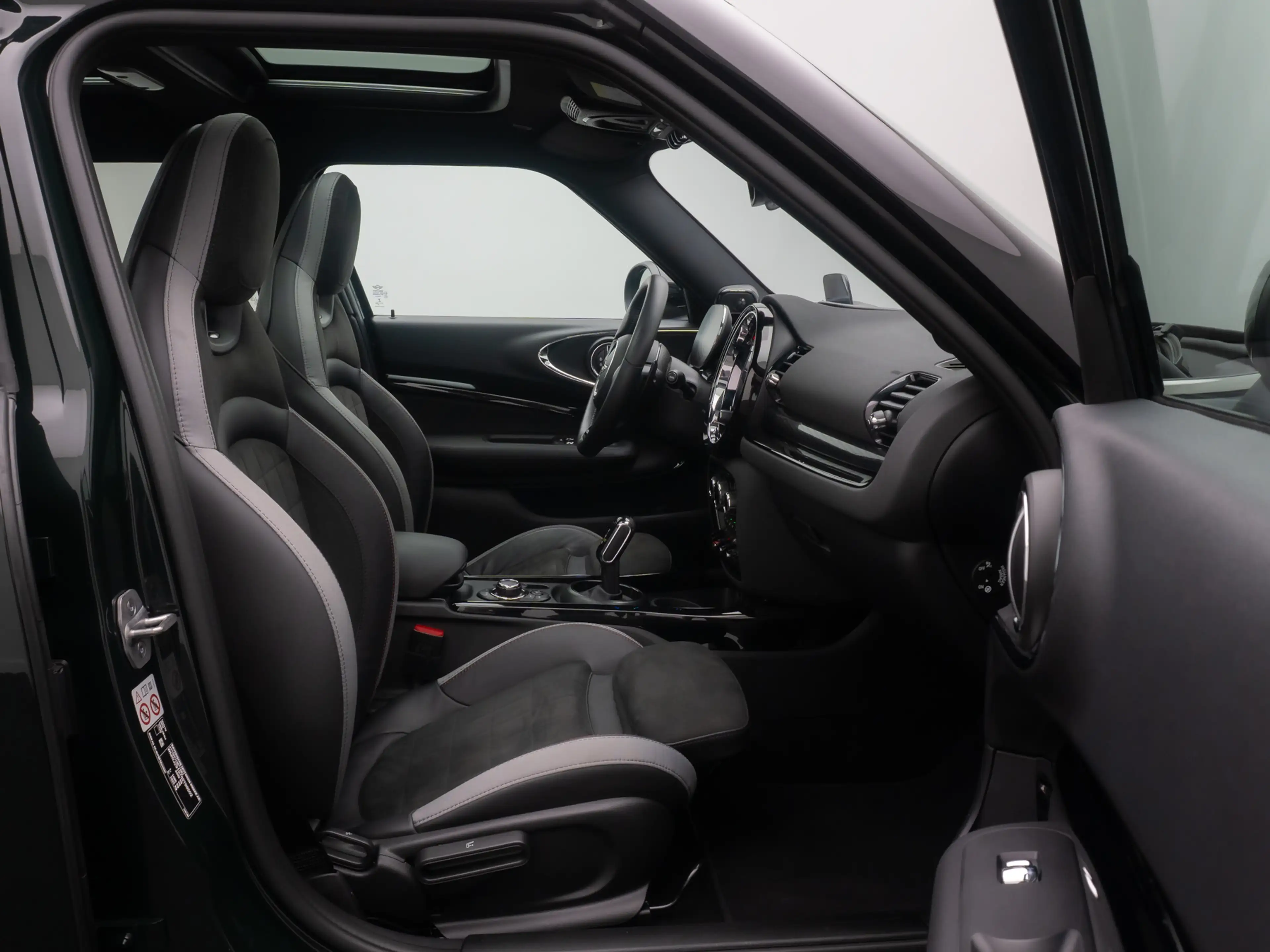 MINI John Cooper Works Clubman ALL4 HUD Panorama Voll — photo 24