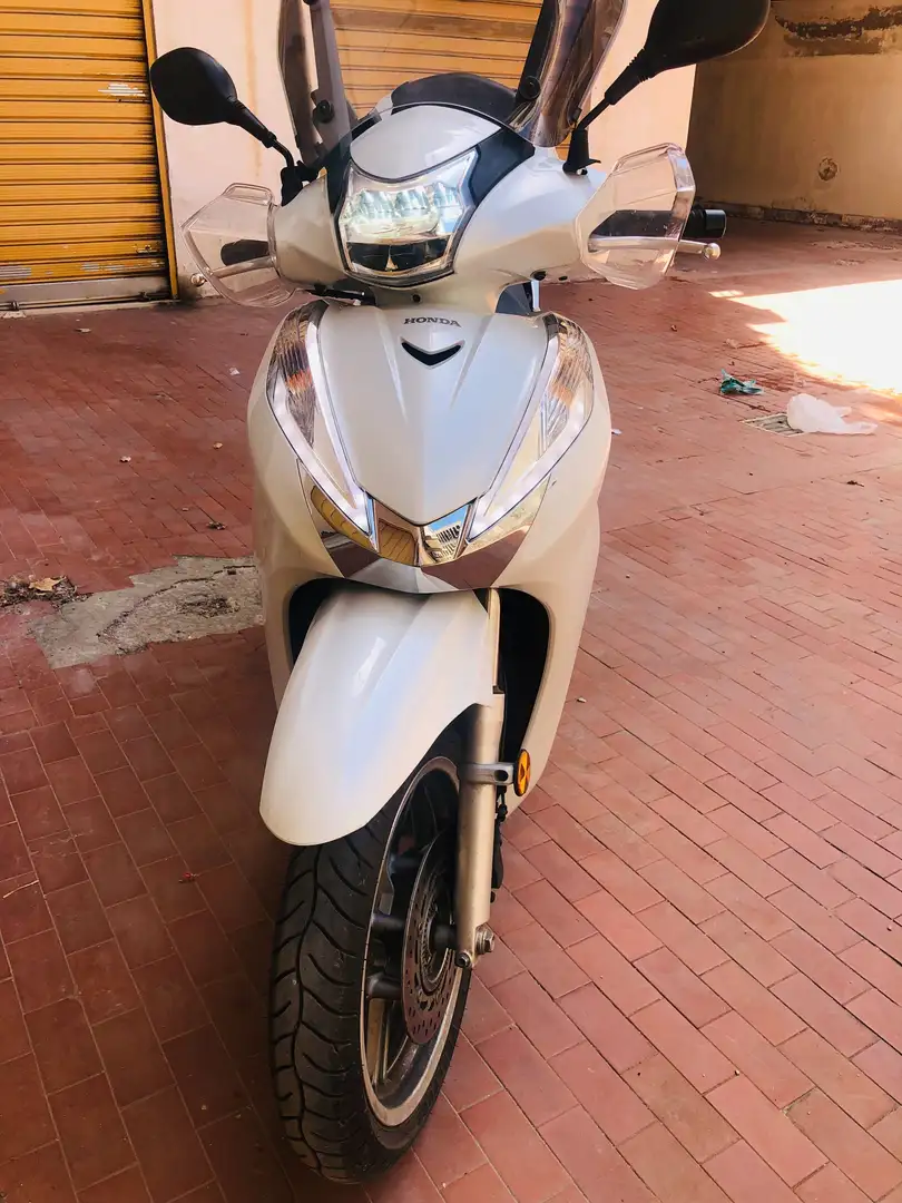 Honda SH 300 Biały - 1