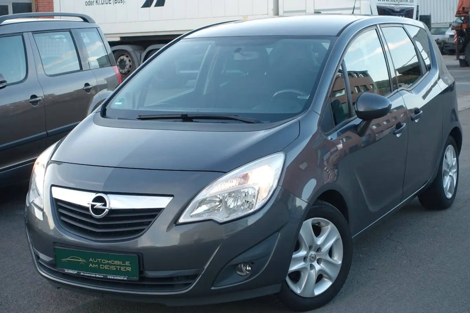 Opel Meriva B Design Edition*KLIMA*TEMPOMAT*BC*TÜV+SE Grey - 2