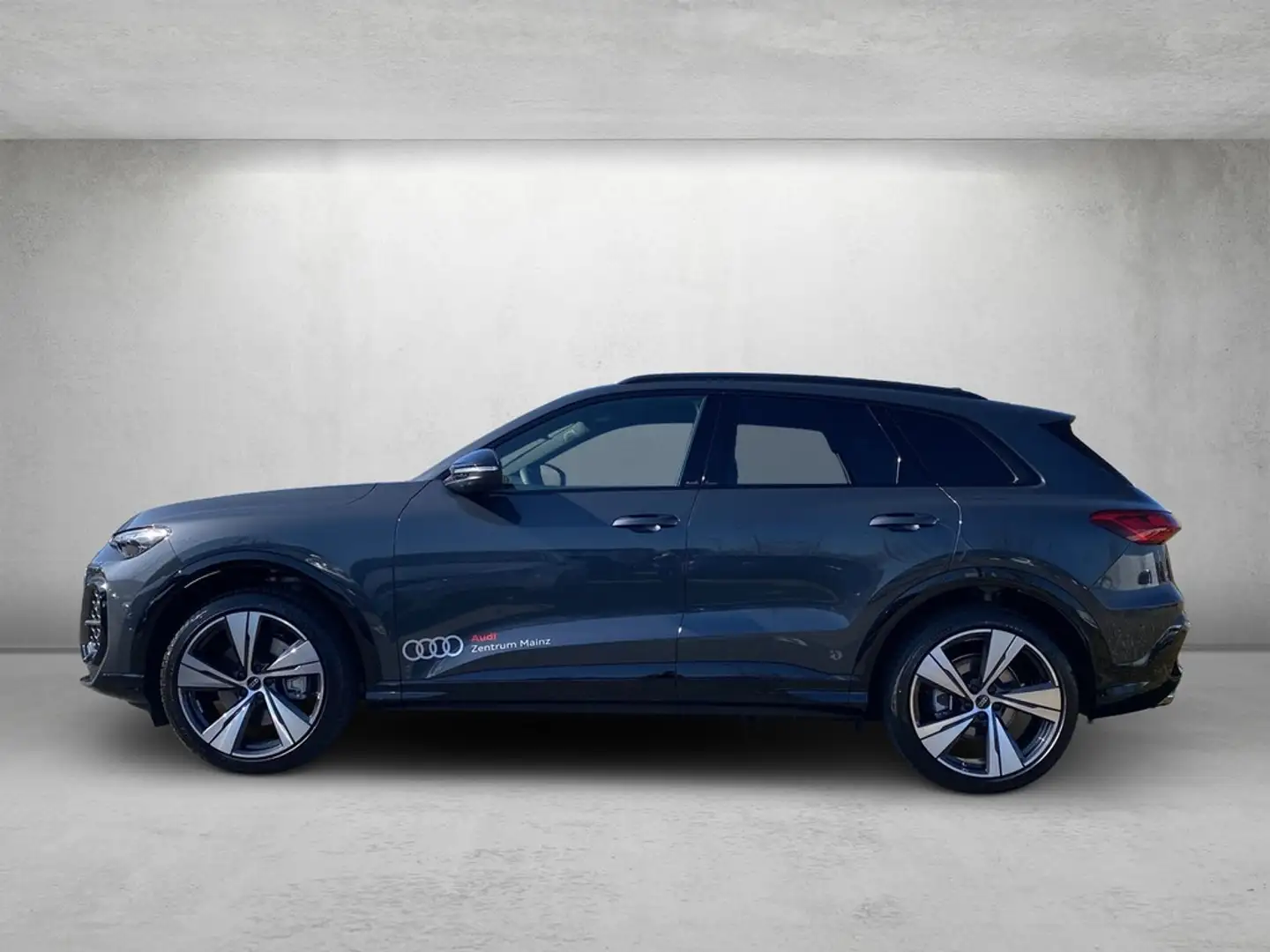 Audi Q5 2.0 TDI 150 kW quattro Schwarz - 2