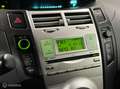 Toyota Yaris 1.3 VVTi Sol 5-drs AUTOMAAT [ NAP trekh rijklaar a Grau - thumbnail 18