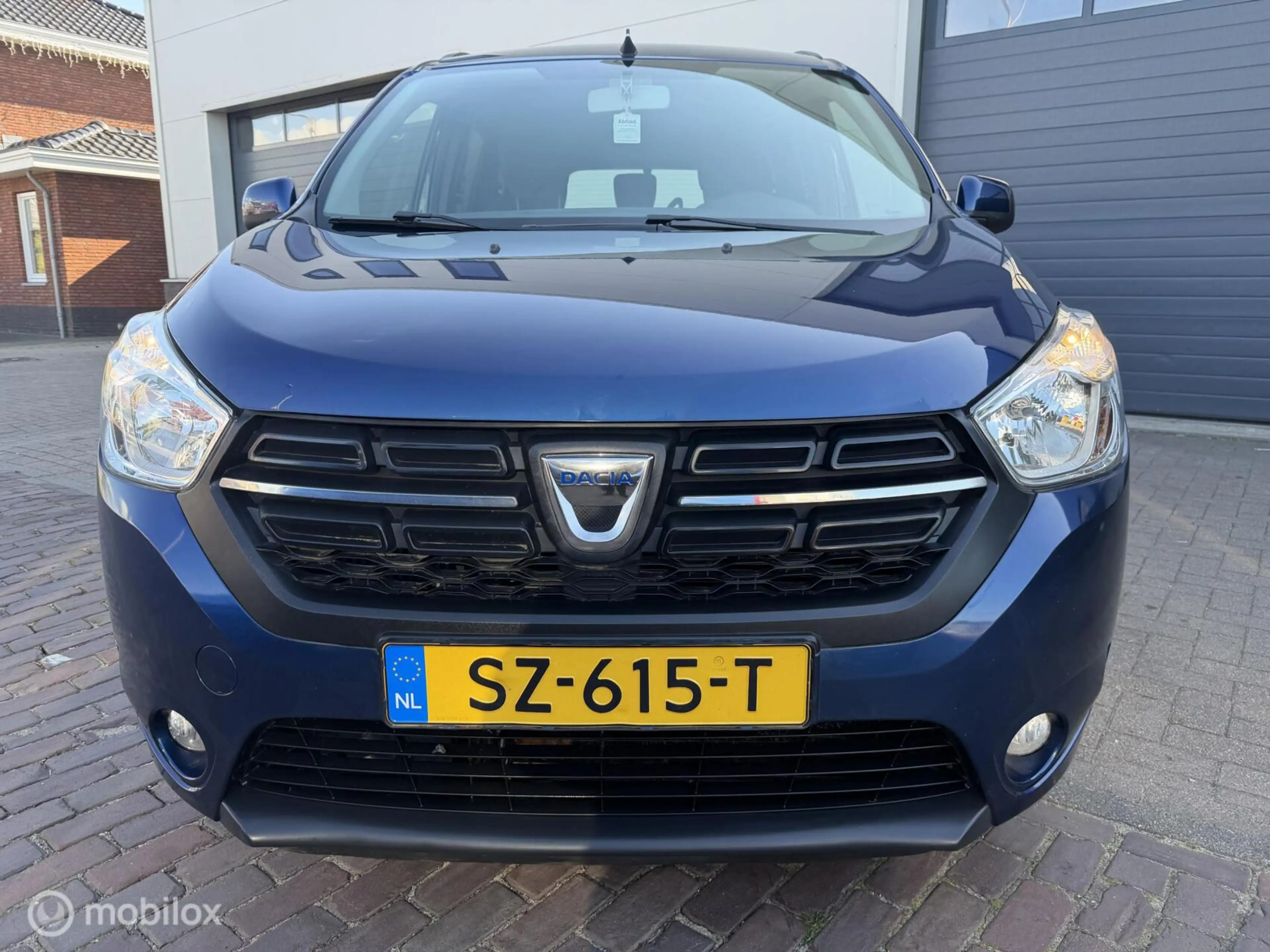 Dacia Lodgy 1.2 TCe Lauréate 5p. — photo 3