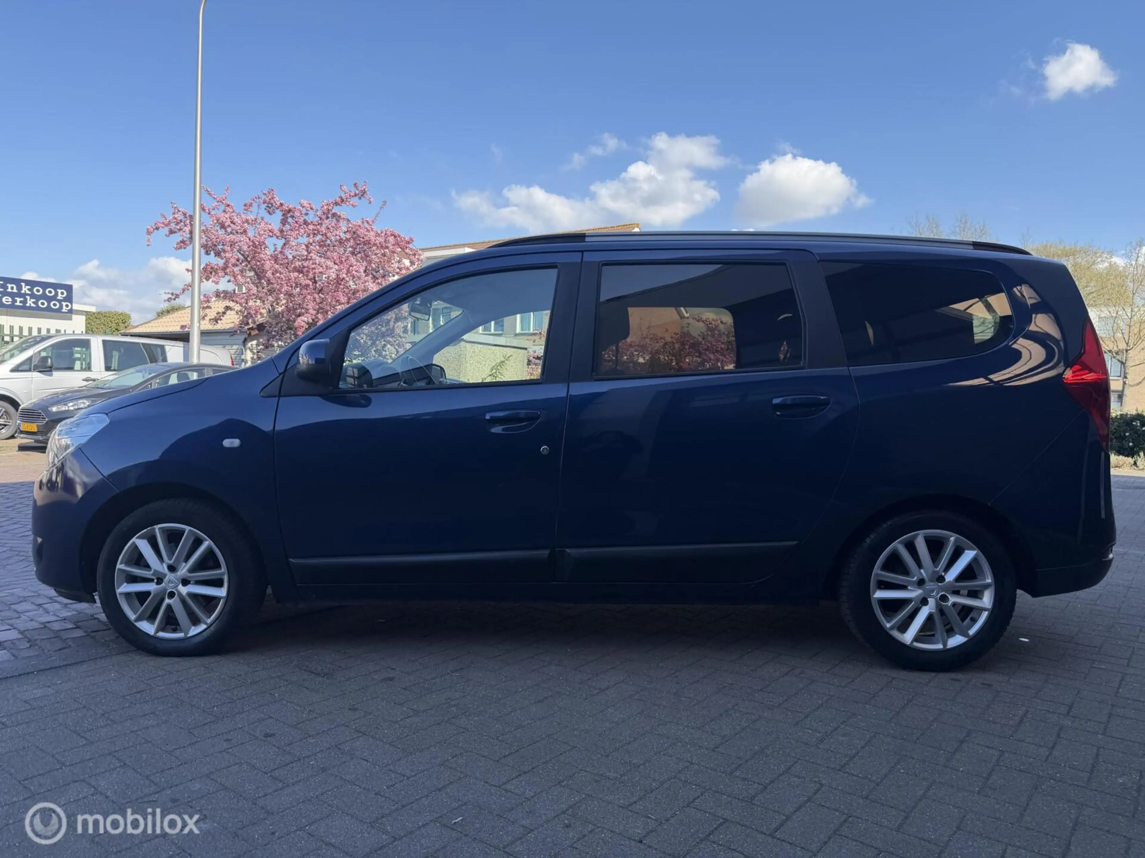 Dacia Lodgy 1.2 TCe Lauréate 5p. — photo 8