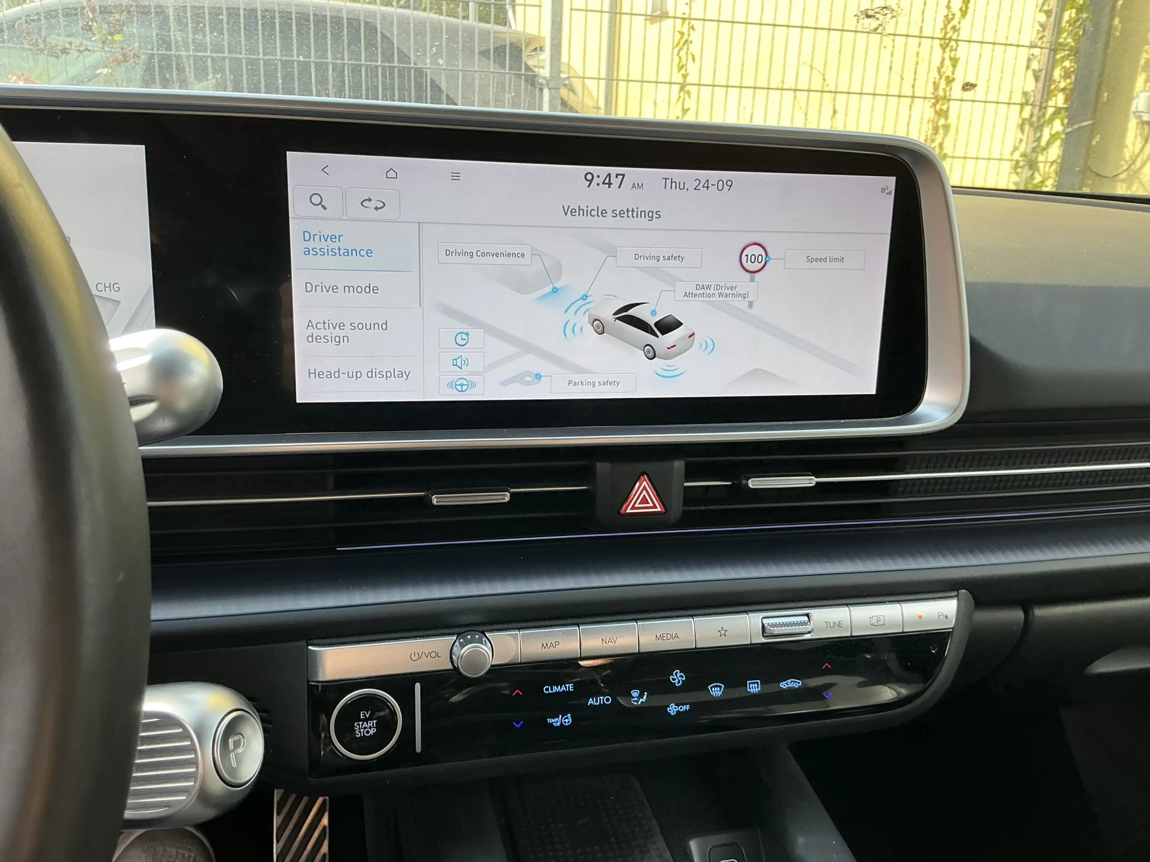 Hyundai IONIQ 6 Uniq Leder Pano Memory BOSE360Cam HUD — photo 14