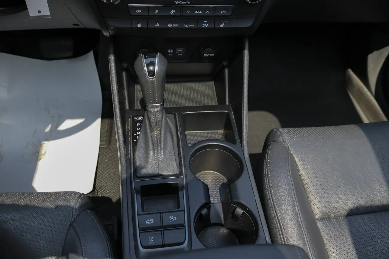 Hyundai TUCSON снимка Hyundai TUCSON