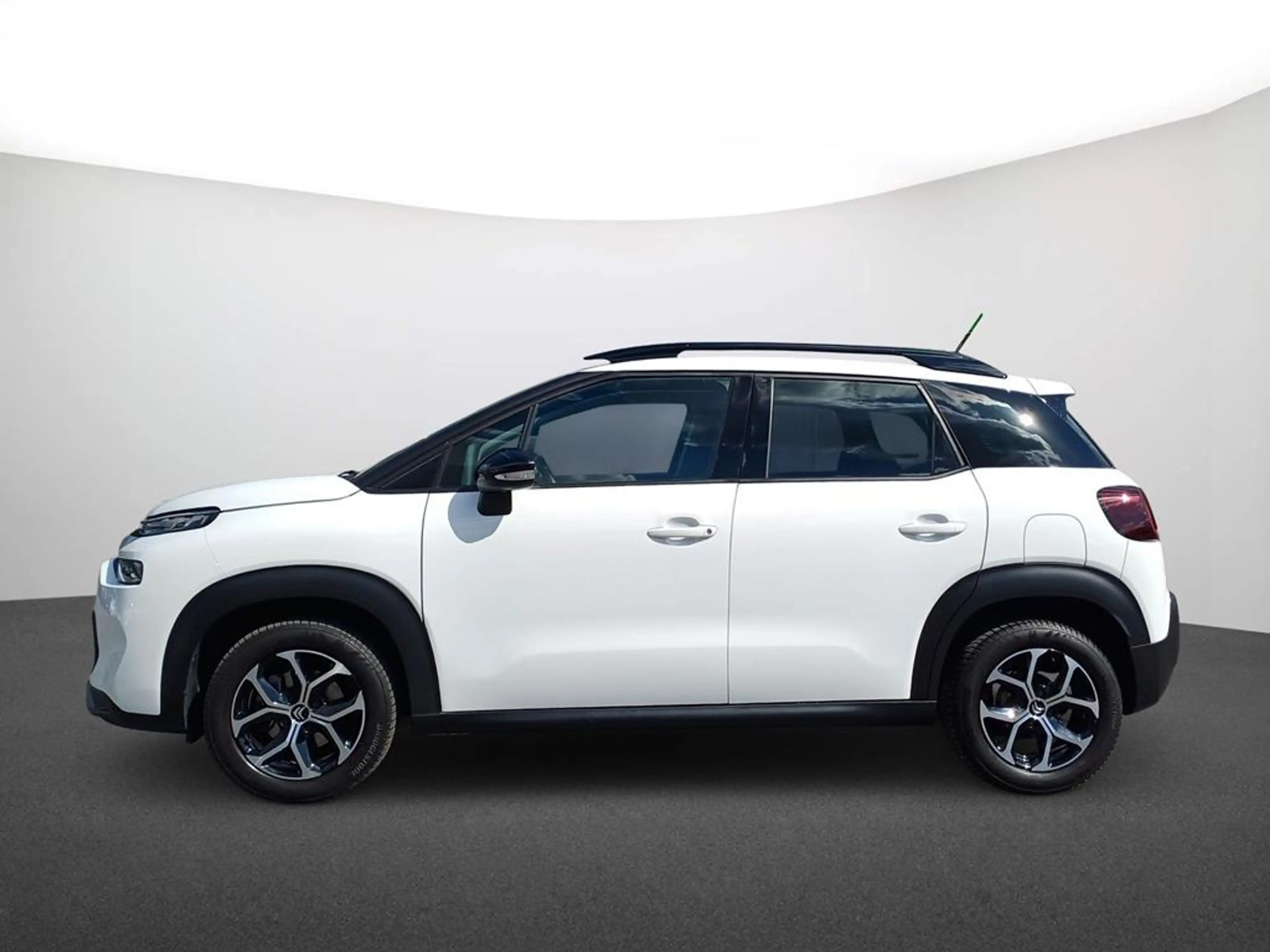 Citroen C3 Aircross PureTech 110 S&S Shine — photo 4