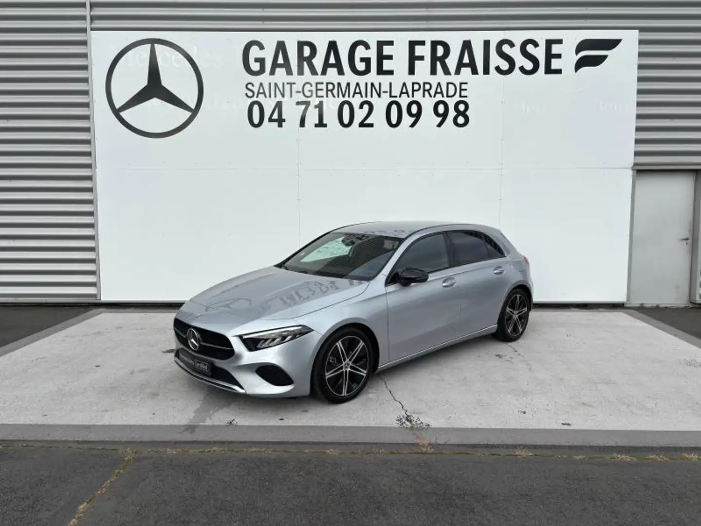 Mercedes-Benz A 180 180 d 116ch Progressive Line 8G-DCT Silber - 1