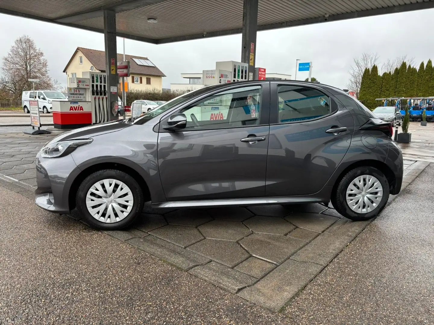 Toyota Yaris Comfort *Kamera/MFL/Bluetooth* Grau - 2