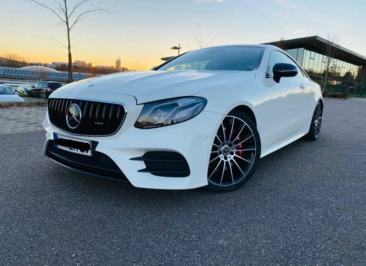 Mercedes-Benz E 400 4Matic Coupe 9G-TRONIC AMG Line E53 Optik Alb - 1