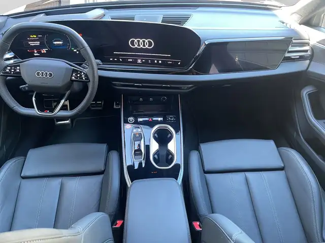 Audi A6 view 5