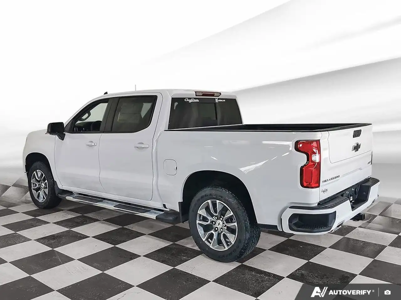 Chevrolet Silverado 1500 снимка Chevrolet Silverado 1500