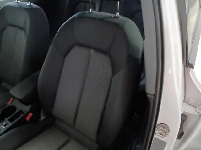 Audi A3 view 9
