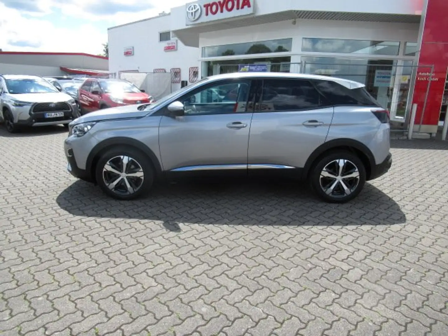 Peugeot 3008 Allure Gris - 2