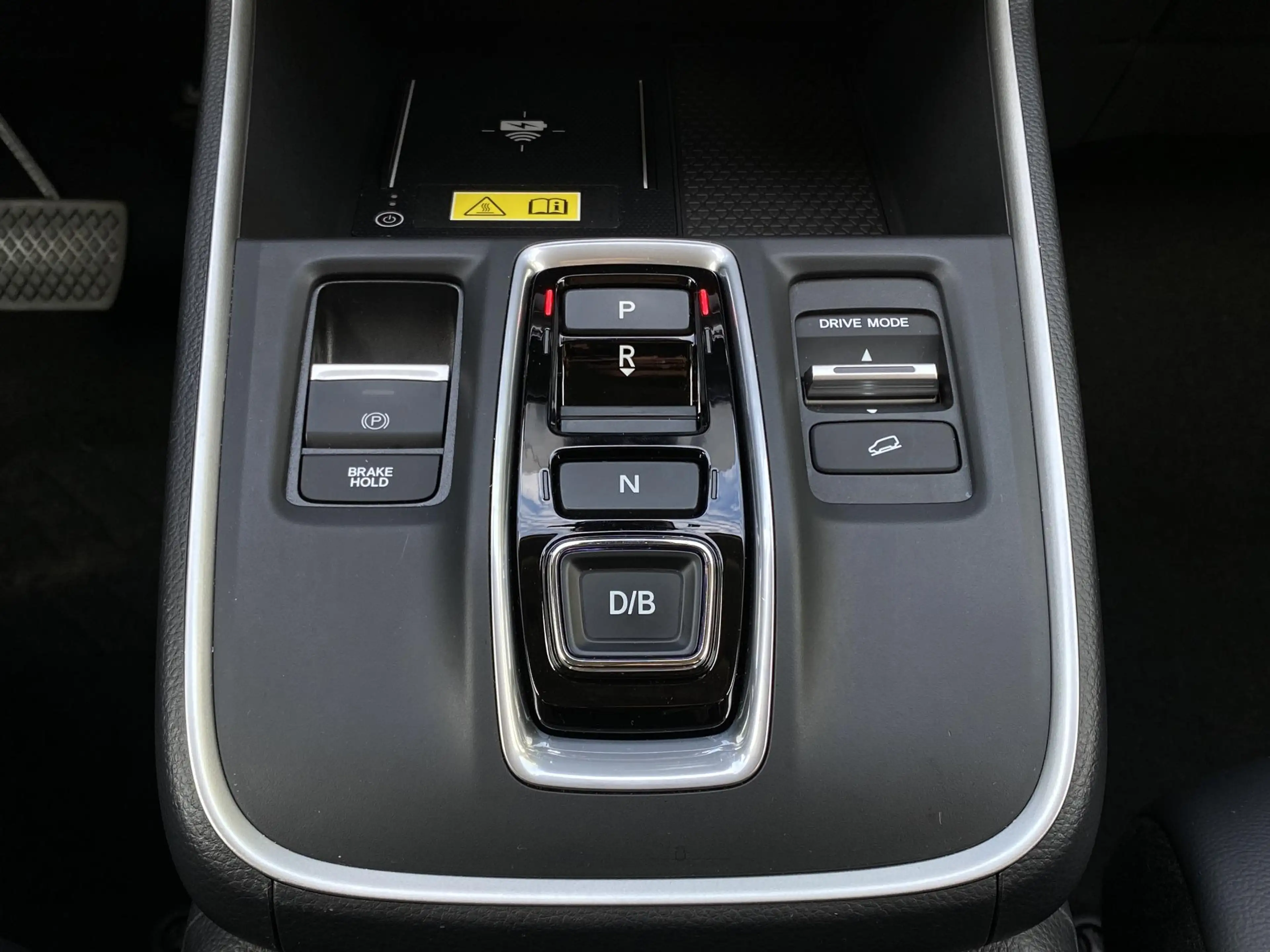Honda CR-V 2.0 e:HEV Elegance | Panoramadak | Stoelverwarming — photo 31