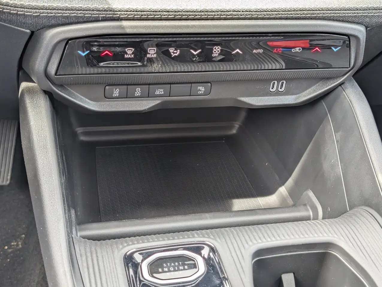 Jeep Cherokee photo Jeep Cherokee
