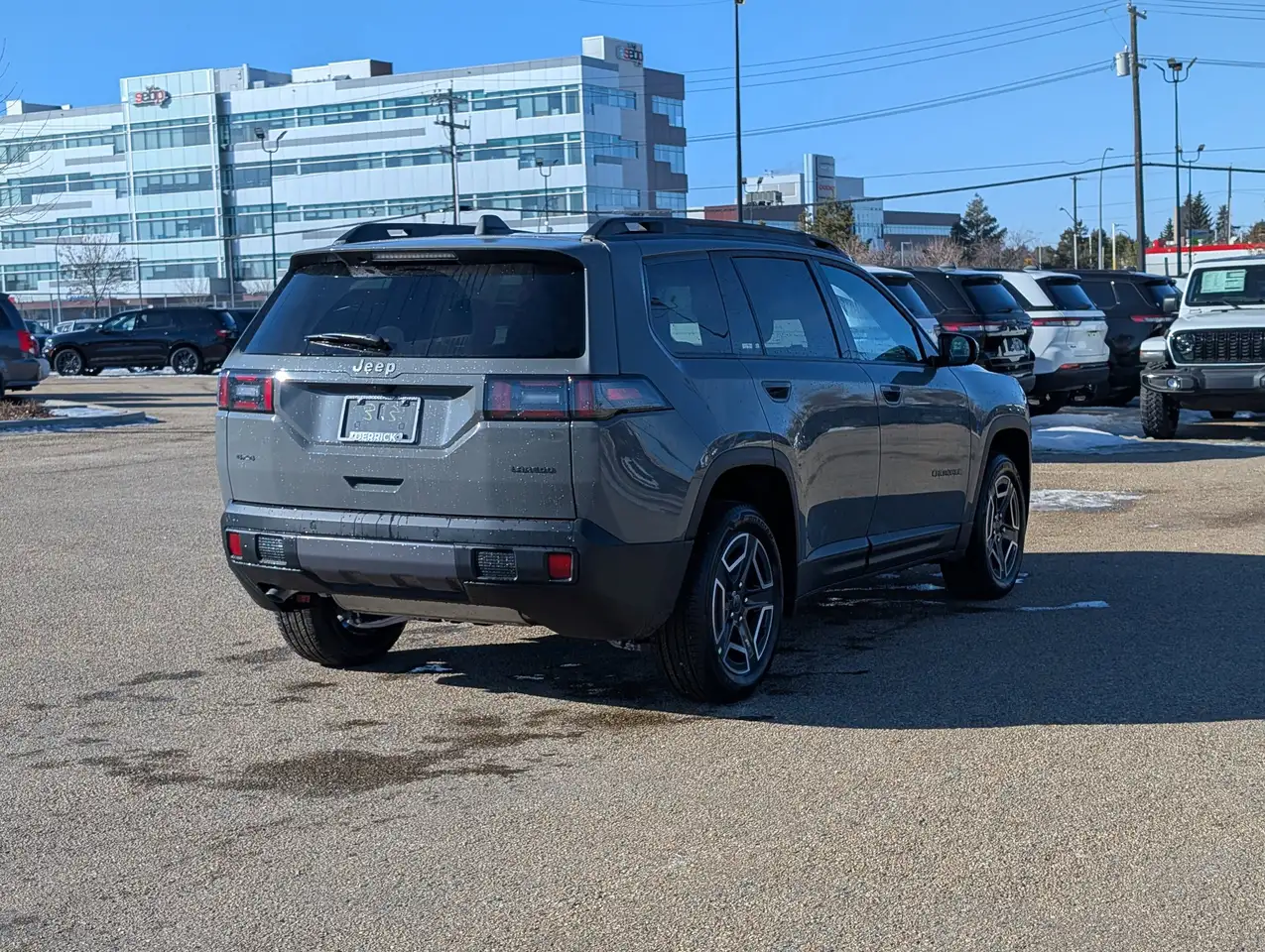 Jeep Cherokee снимка Jeep Cherokee