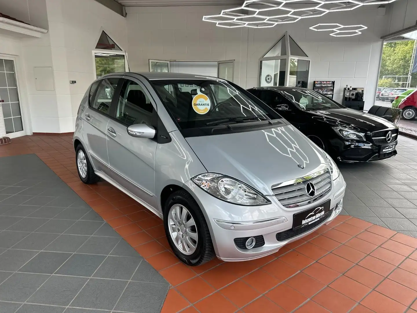 Mercedes-Benz A 150 * 2.Hand / PDC / Org. 64.000 km * Срібний - 2