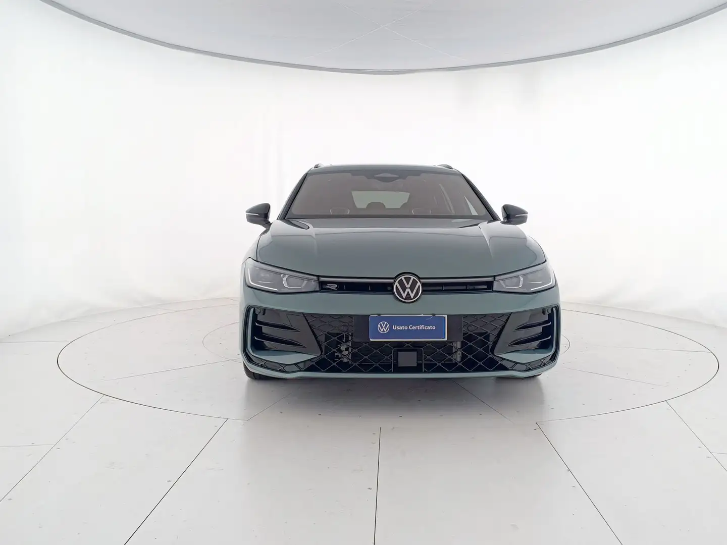 Volkswagen Passat Variant 1.5 etsi act r-line 150cv dsg Verde - 2