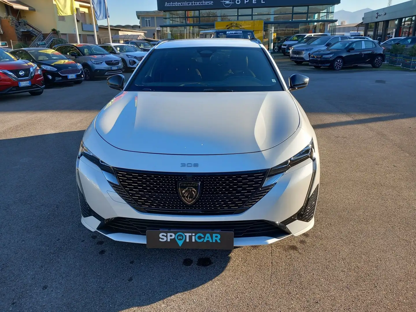 Peugeot 308 308 BlueHDi 130 S&S EAT8 SW GT Pack Weiß - 2