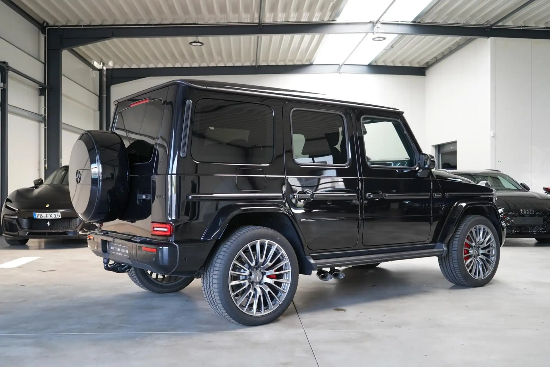 Mercedes-Benz G-Class G 63 AMG 2026 검정 사진 5