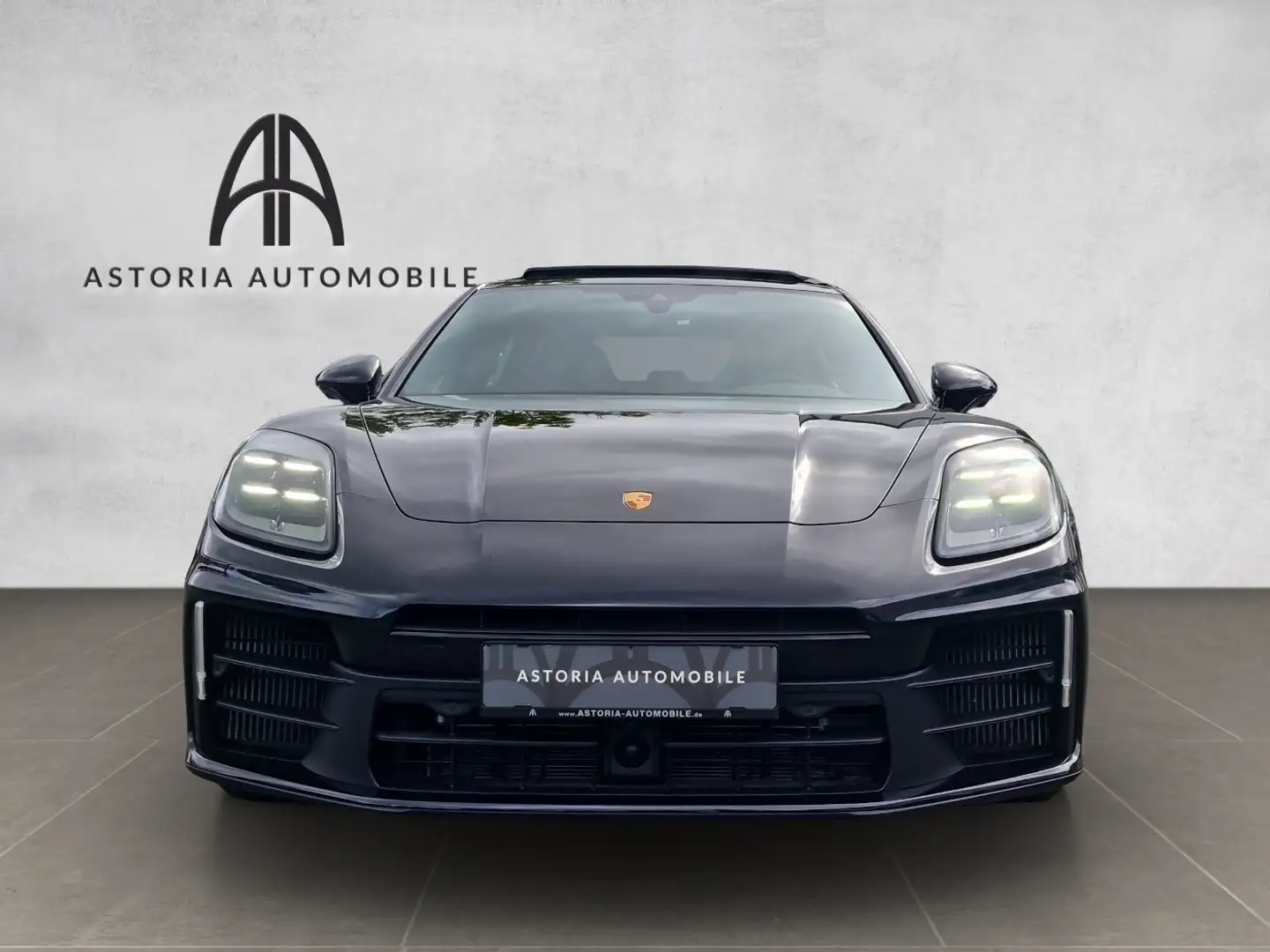 Porsche Panamera Pano Luft HD-Matrix BOSE ACC 360° 18weg Schwarz - 2