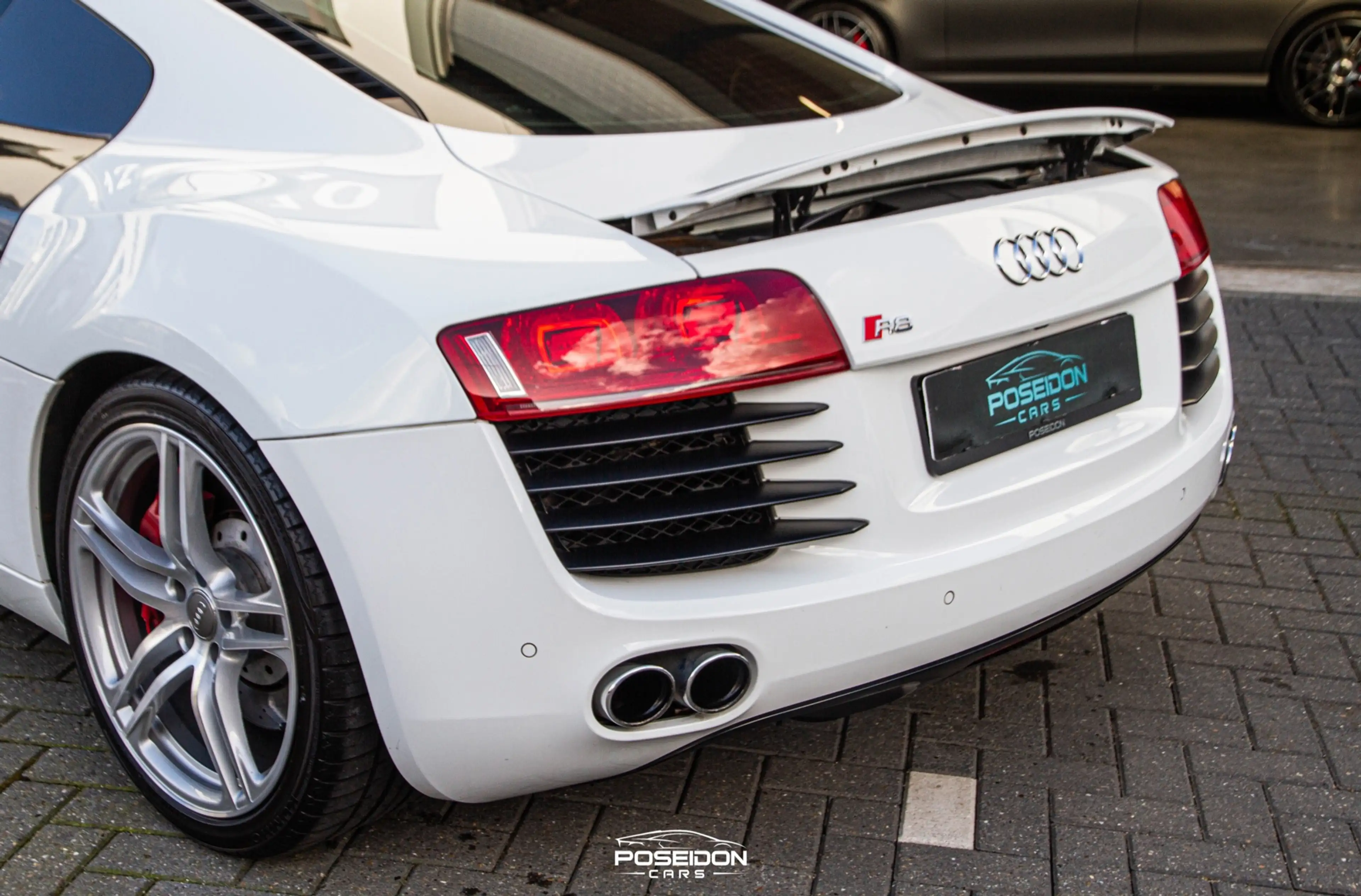 Audi R8 4.2 V8 FSI QUATTRO | B&O | CARBON | A. CAMERA — photo 7