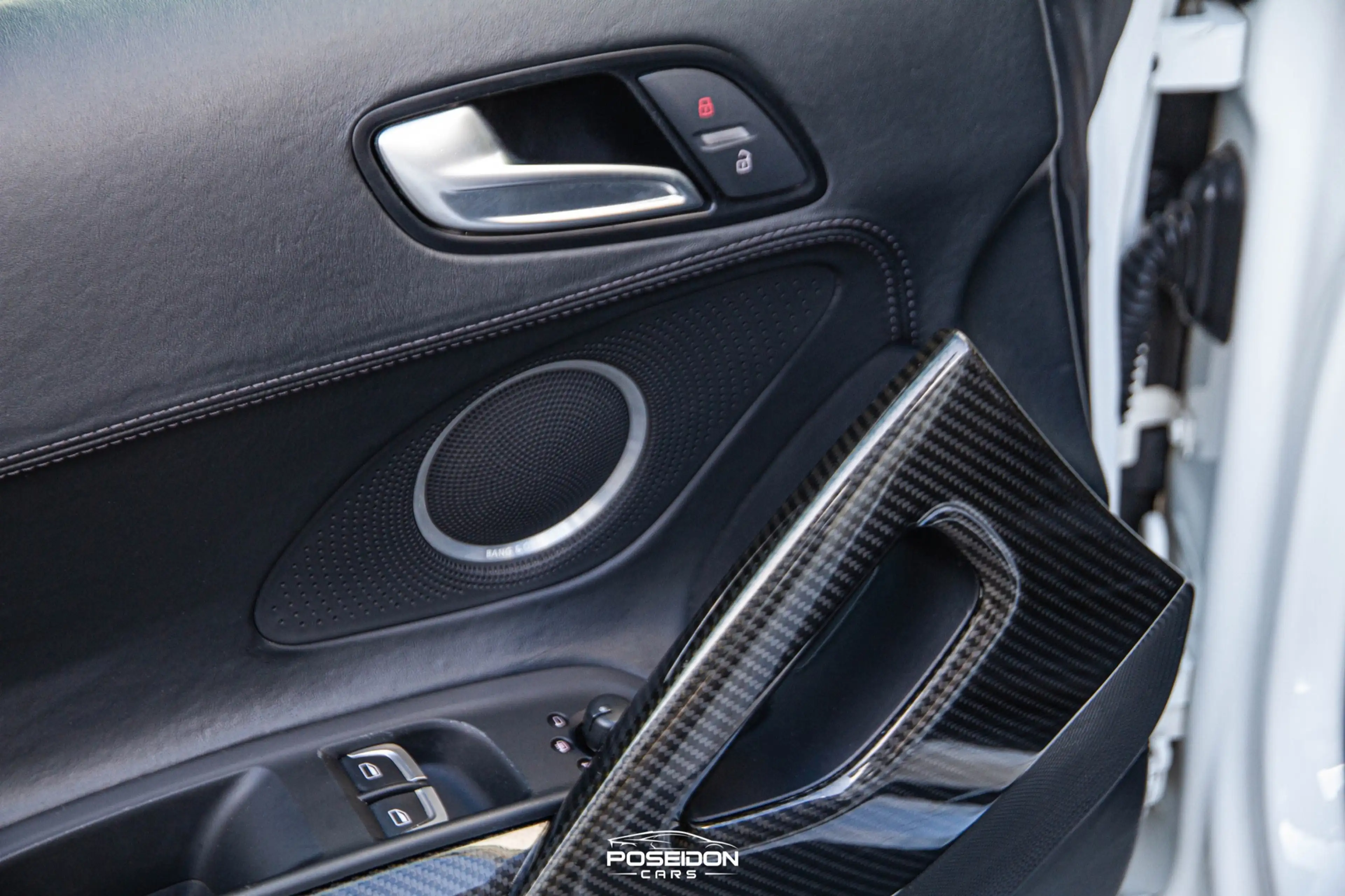 Audi R8 4.2 V8 FSI QUATTRO | B&O | CARBON | A. CAMERA — photo 8