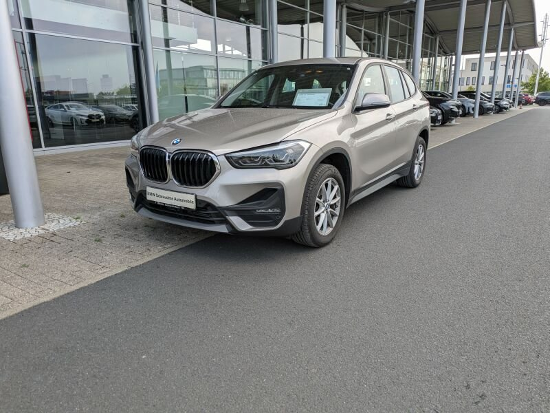 BMW X1 sDrive18i Advantage LED. Navi. PDC. Glasdach — photo 2