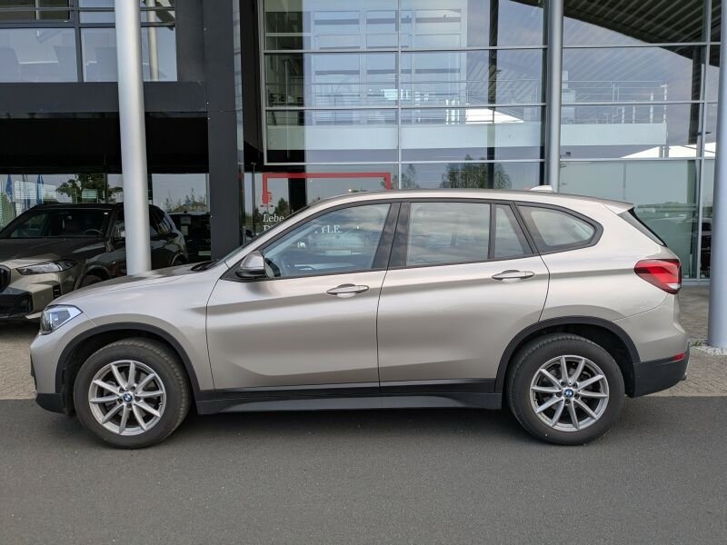 BMW X1 sDrive18i Advantage LED. Navi. PDC. Glasdach — photo 3