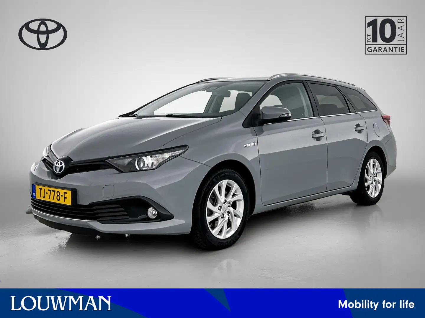 Toyota Auris Touring Sports 1.8 Hybrid Dynamic | Navigatie | Cl Grijs - 1