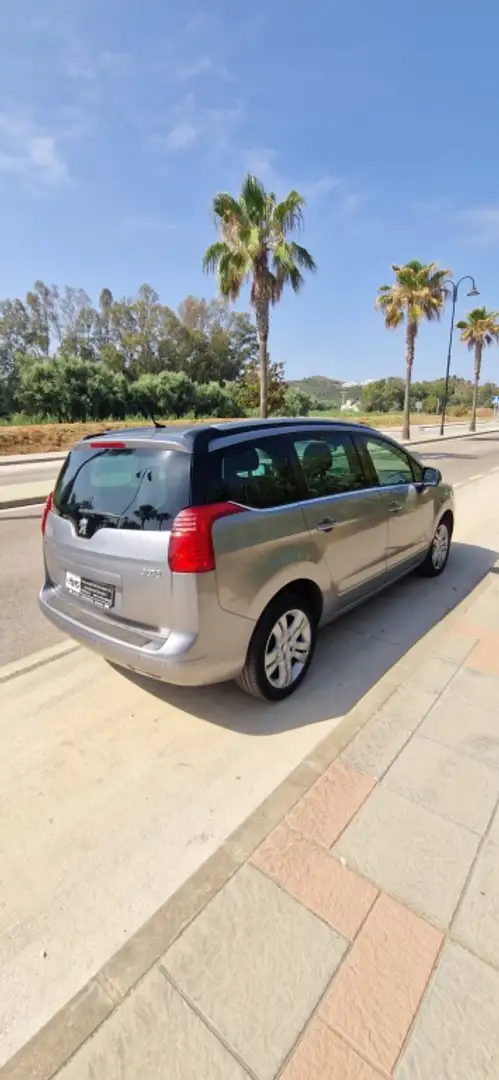 Peugeot 5008 1.6 BlueHDI Allure 7 pl. 120 Gris - 2
