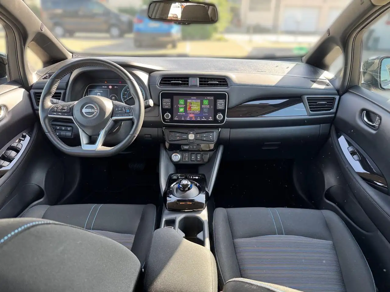 Nissan LEAF 62 kWh e+ N-Connecta/LED/Winter-Paket/Navi, миниатюра 18