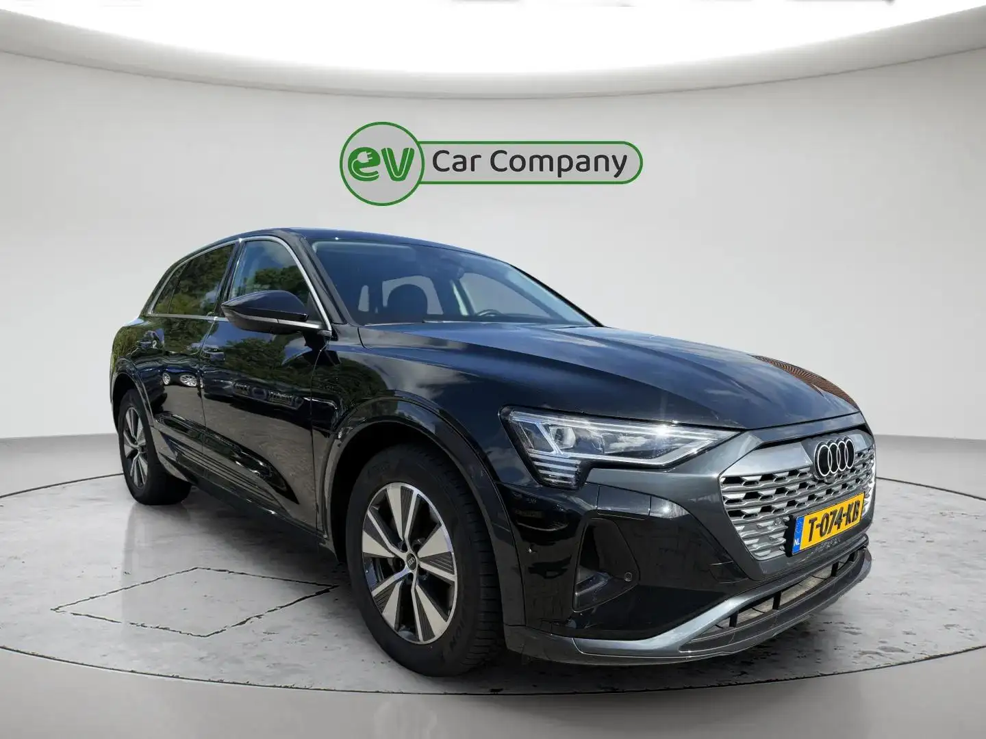 Audi Q8 e-tron 50 quattro Edition 95 kWh | SOH 97% | Camera | Car Schwarz - 2