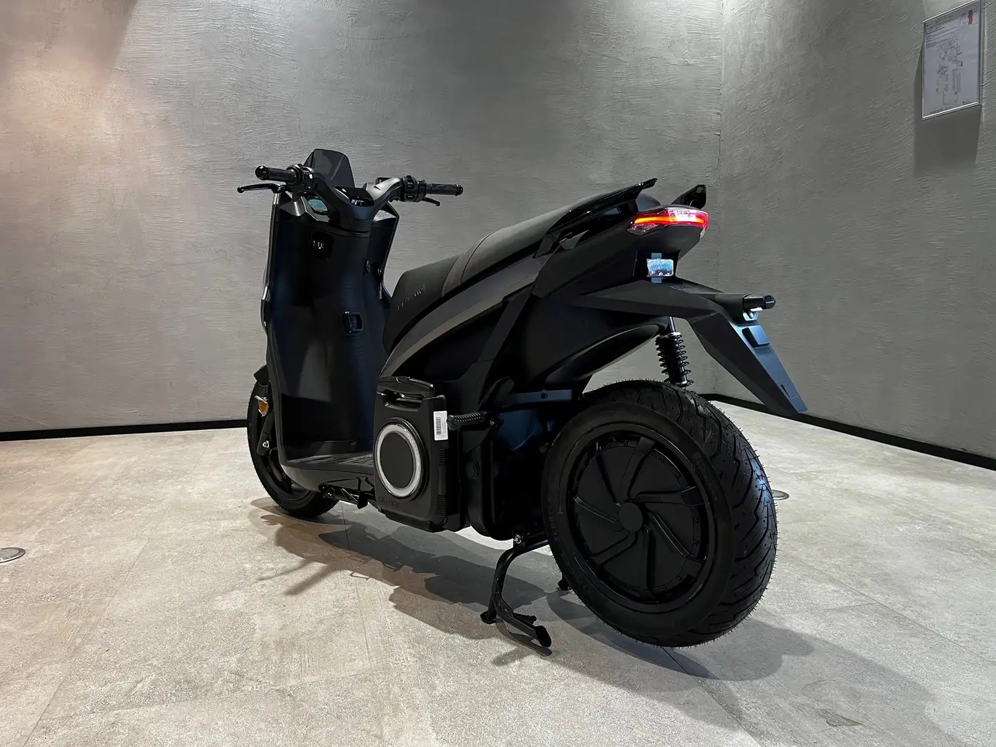 SEAT MO S01 CONNECTED Grau - 2