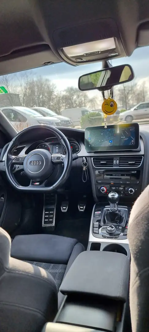 Audi A4 A4 Avant 1.8 TFSI S line Sportpaket Černá - 1